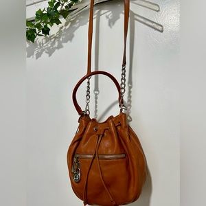 Michael Kors handbag can be used multiple ways!